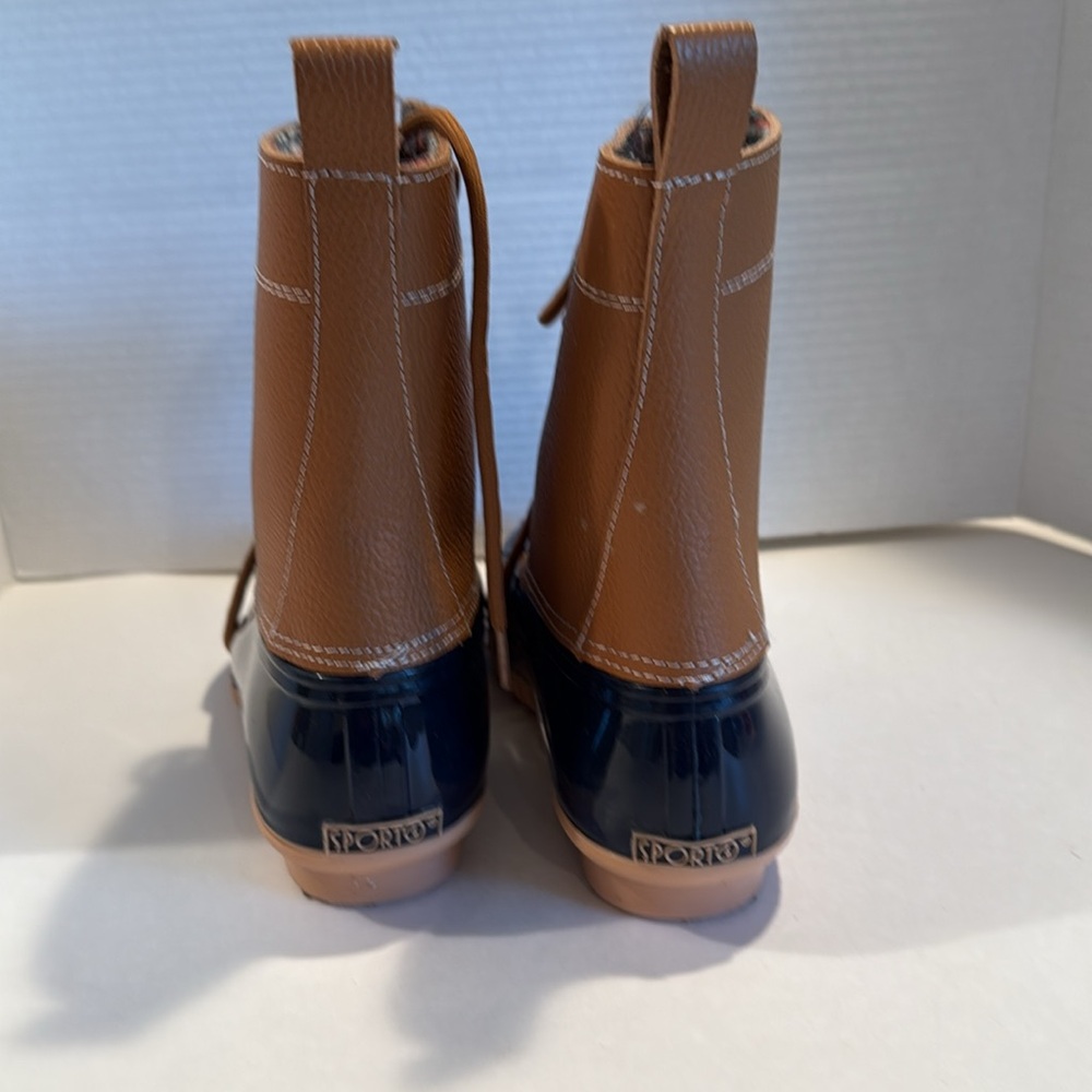 Sporto duck boots. Navy&Tan. Plaid lining. Size 9 NWT - Picture 2 of 7